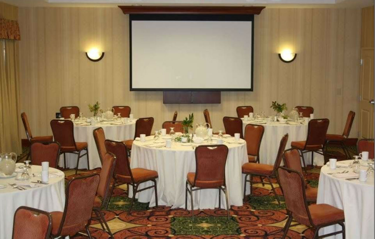 Hilton Garden Inn Mystic/Groton Extérieur photo